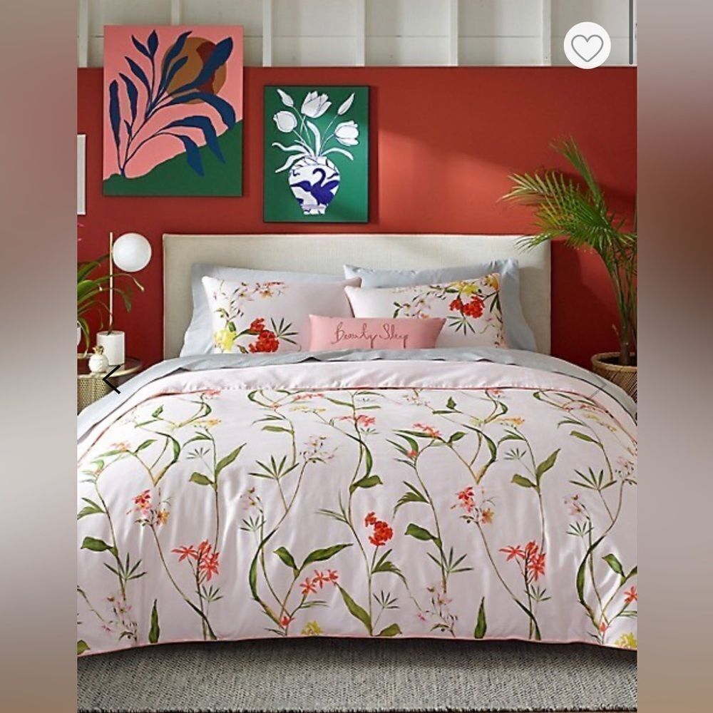 Ted Baker
Renaissance Cotton 3-Piece Duvet Cover Set. KING